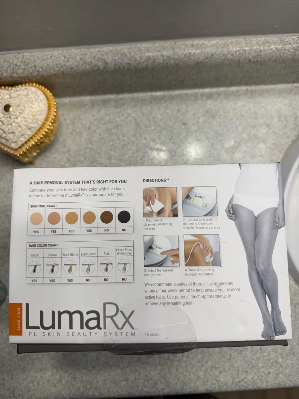 LumaRx IPL6800 Full Body IPL Hair Removal System + Face Attachment
